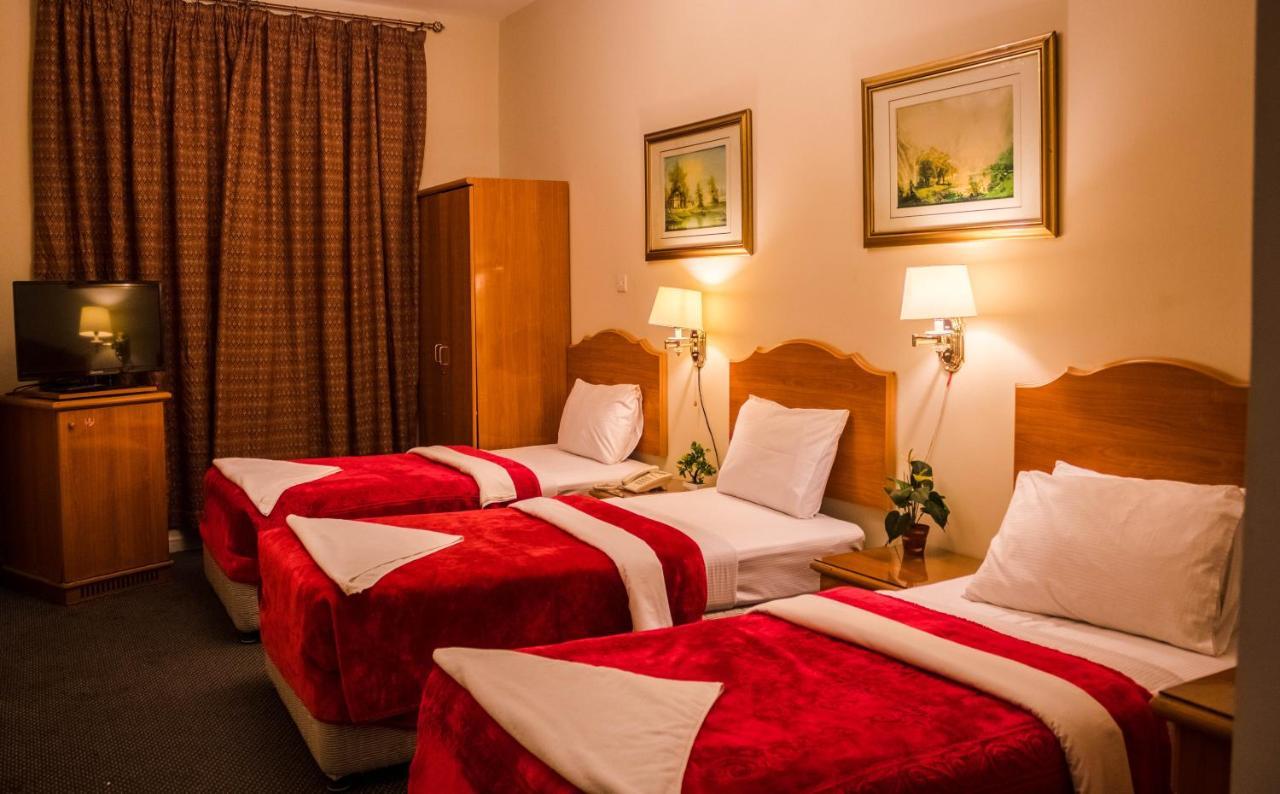 Sahar Hotel Dubai Buitenkant foto